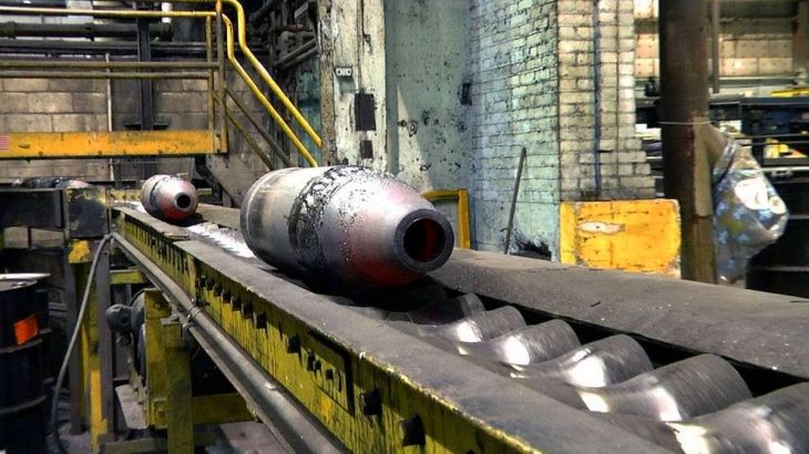 Výroba pouzder dělostřeleckých granátů