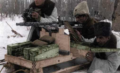 Kulometné stanoviště ruských vojáků