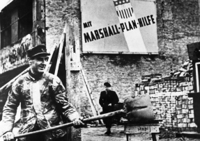 Obnova západního Berlína za pomoci Marshallova plánu