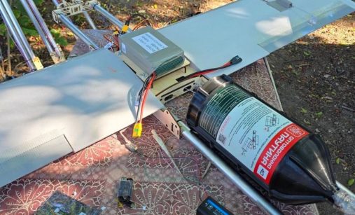 Ruský dron Molnija-2 s optickým vláknem