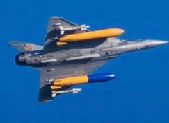 Dassault Mirage 2000-5F se střelami R-550 Magic