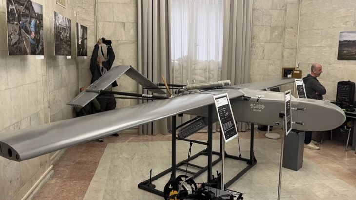 Vystavený dron FP-2