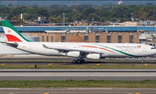 Íránské letadlo Airbus A340-300 EP-IGA