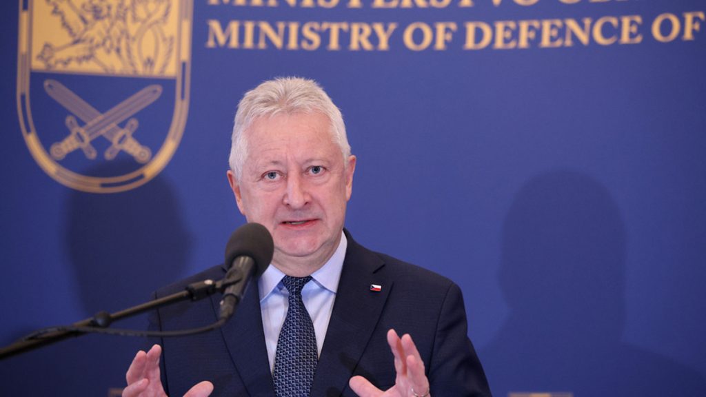 Ministr obrany Jaromír Zůna