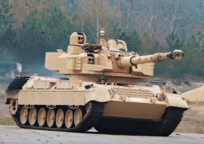 Leopard 1 s věží Cockerill 3105