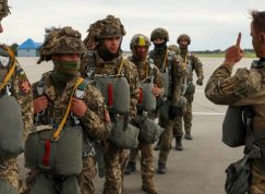 Ukrajinští a polští parašutisté