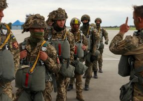 Ukrajinští a polští parašutisté