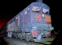 Ruský nákladní vlak, lokomotiva