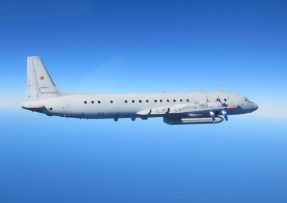Ruský Il-20 nad Baltským mořem