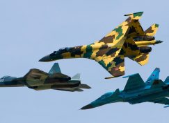 Su-35S s Su-34 a Su-57