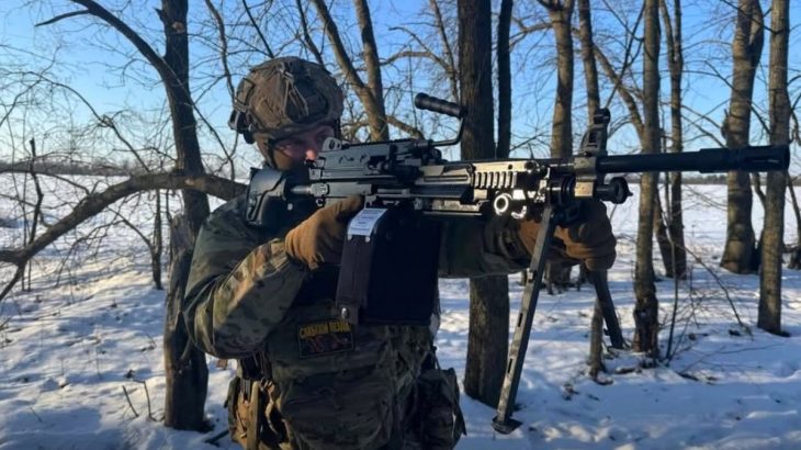 Ukrajinský kulometčík s FN Minimi