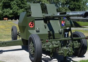 Bofors L60
