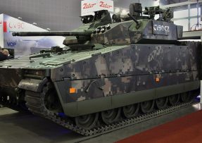 CV90