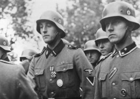 Členové Leibstandarte Adolf Hitler