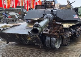 M1A1 Abrams v Moskvě