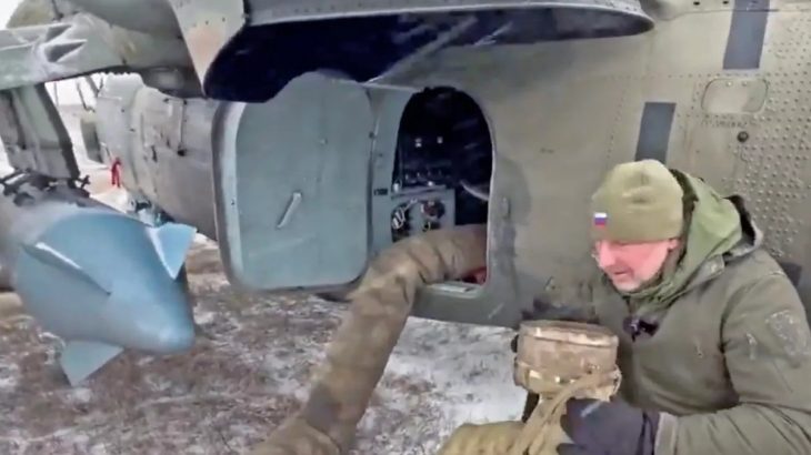 Mi-28 má nákladový prostor