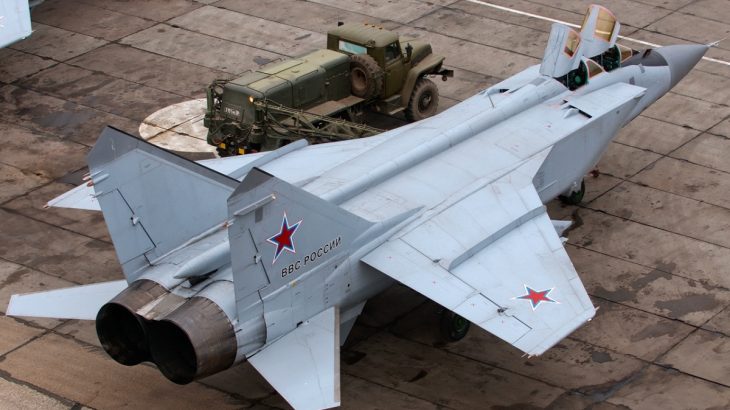 MiG-31 při tankování