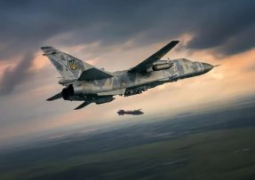 Su-24 s pumou