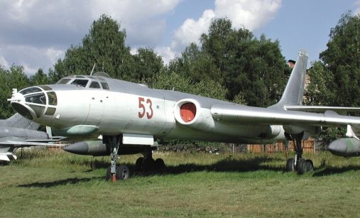 Tupolev Tu-16