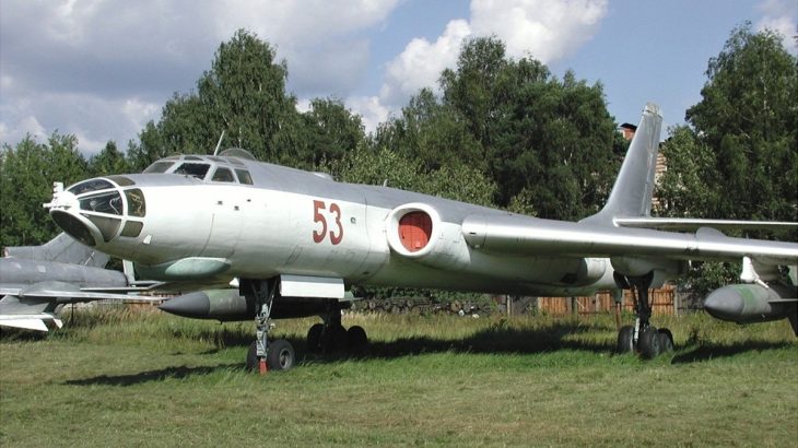 Tupolev Tu-16