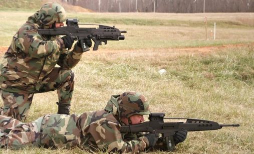 Testy XM8