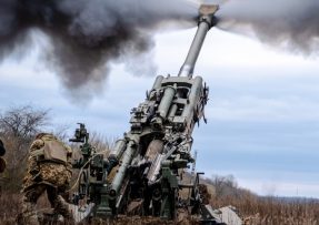 M777