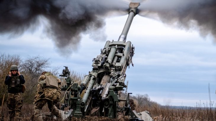 M777