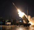 Ruský raketomet odpaluje raketu