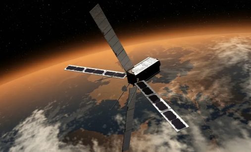 Satelit