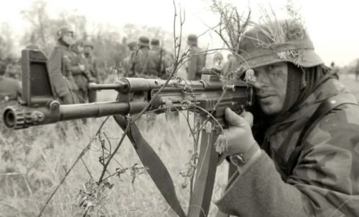 StG 44