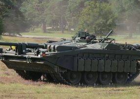 Stridsvagn 103 (S-Tank)