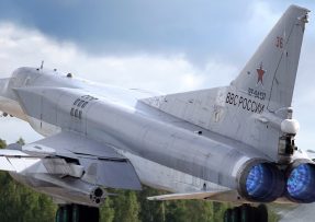 Tu-22