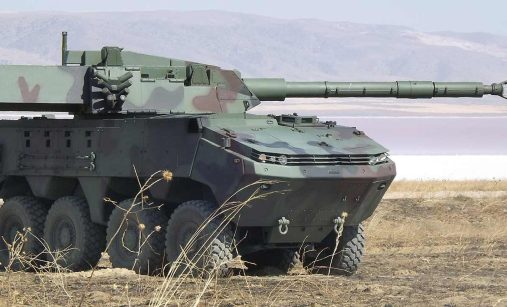 Arma 8x8 105 mm