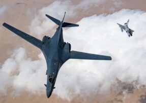 B-1B Lancer