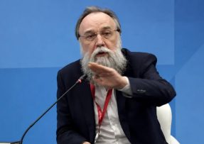 Putinův ideolog Alexandr Dugin