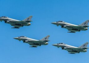 4 Eurofightery Typhoon kuvajtského letectva