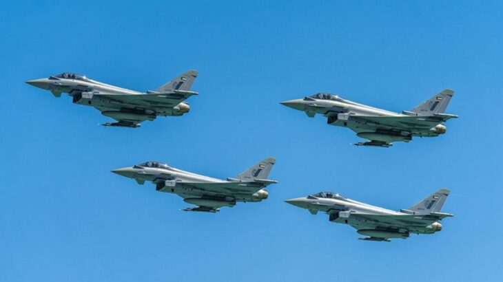 4 Eurofightery Typhoon kuvajtského letectva