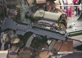 Puška FAMAS
