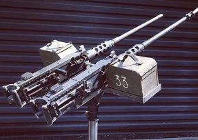 Dvojče z M2 Browning