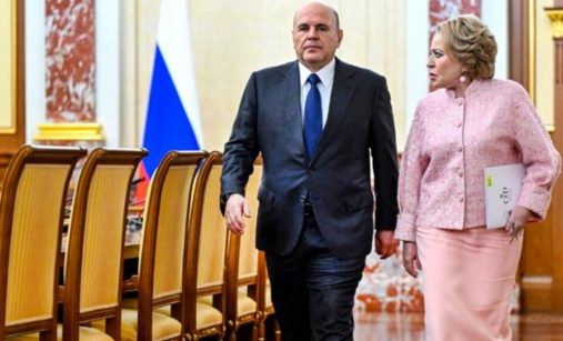Michail Mišustin a Valentina Matvienko