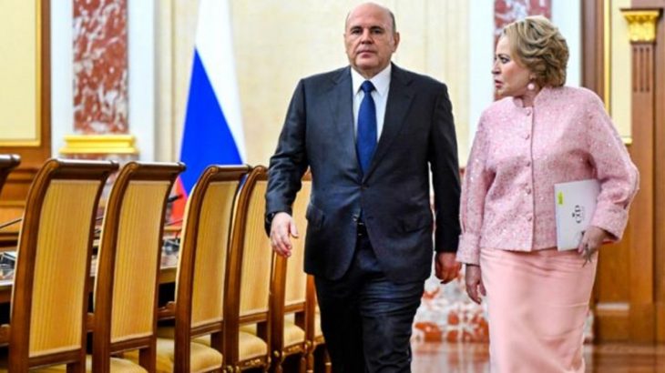 Michail Mišustin a Valentina Matvienko