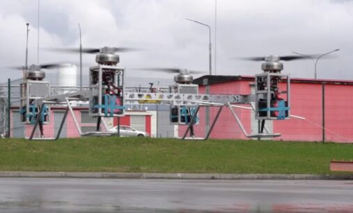 Dron Motýlek