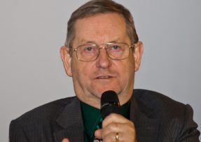 Norman Davies