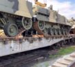 Ruská BMP-3 na vlaku