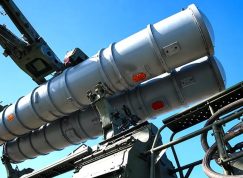 Nabíjení střel do S-400