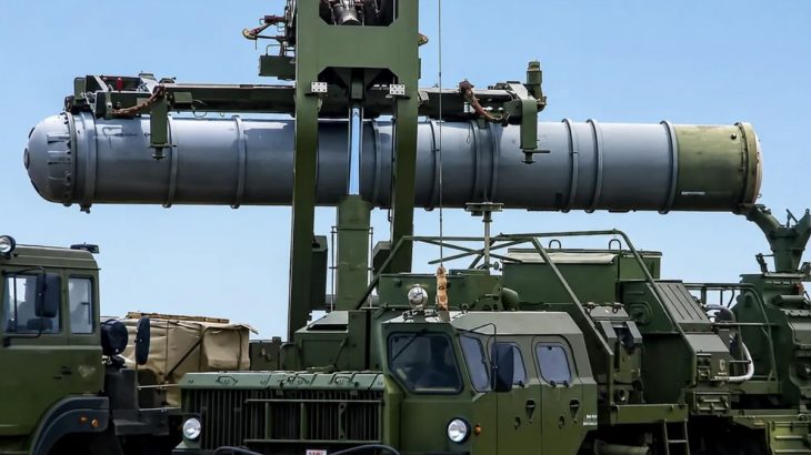 Ruská PVO, nabíjení střely do systému S-400