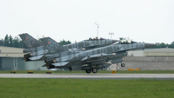 Dvě F-16 ukrajinského letectva