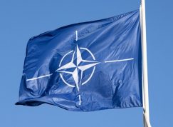 Vlajka NATO