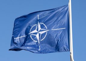 Vlajka NATO