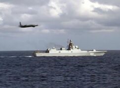 Ruská fregata Admiral Kasatonov